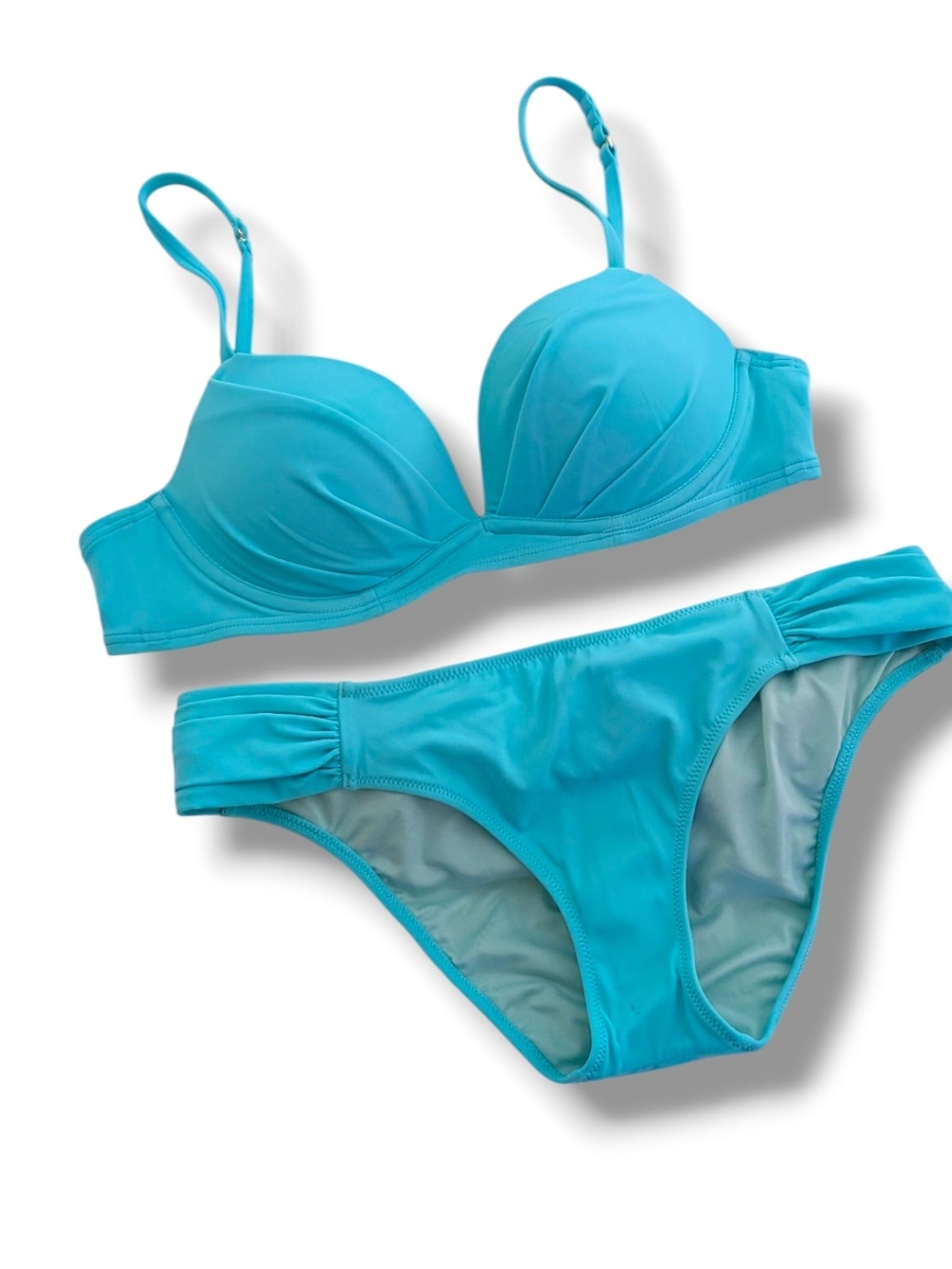 NWT Victoria's Secret Bright Turquoise Underwire Bikini Set, Size 32C